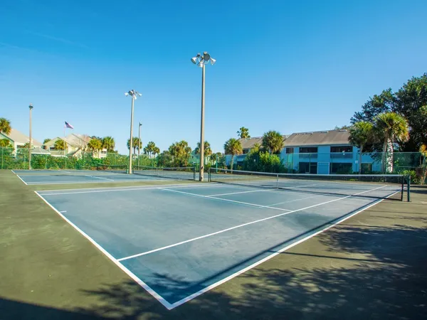 a view of a tennis court