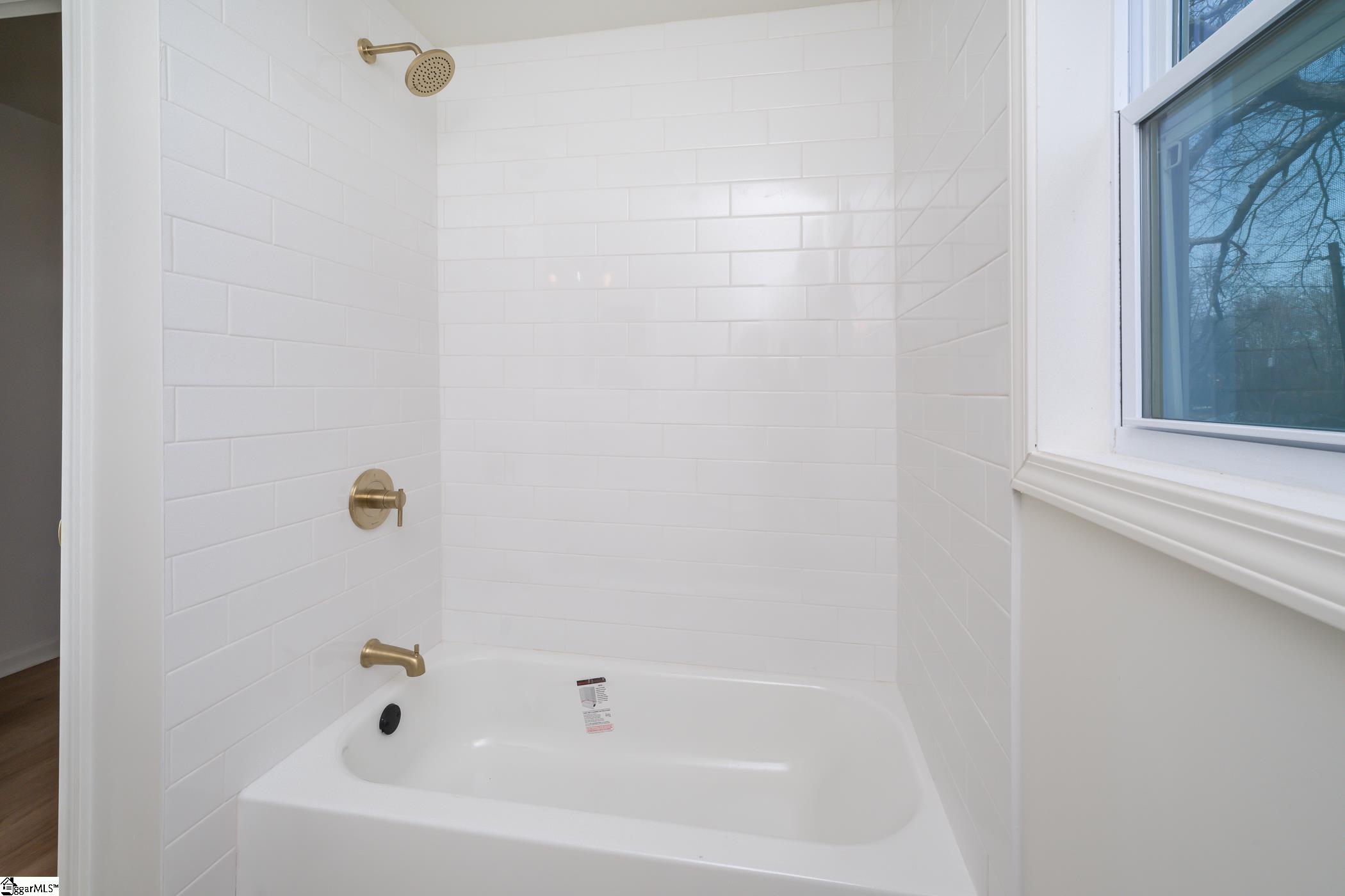 509 South Bomar Avenue Landrum, SC 29356 - Photo 14 of 23