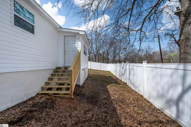 $254,900 | 509 South Bomar Avenue, Landrum, SC 29356