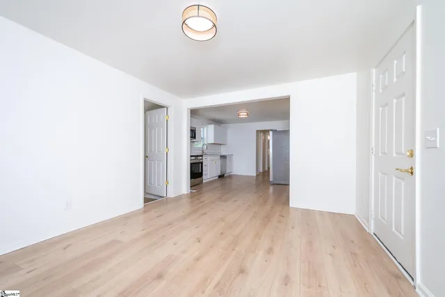 $254,900 | 509 South Bomar Avenue, Landrum, SC 29356