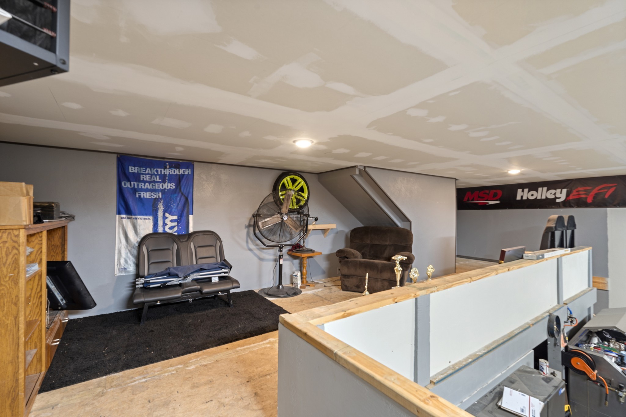 1148 Stoltz Road Centerville, TN 37033 - Photo 45 of 52 a view of a room with gym equipment