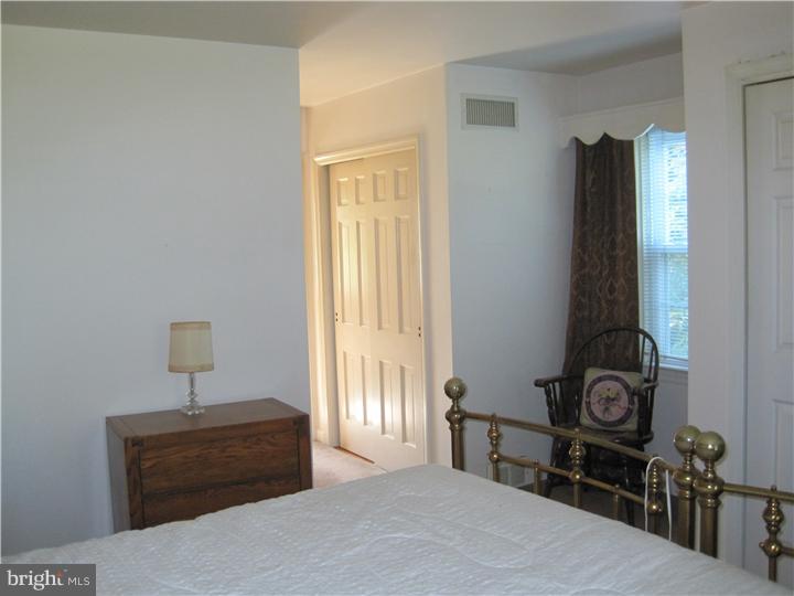 21 Williams Road Haverford, PA 19041 - Photo 17 of 23 Bedroom - Main