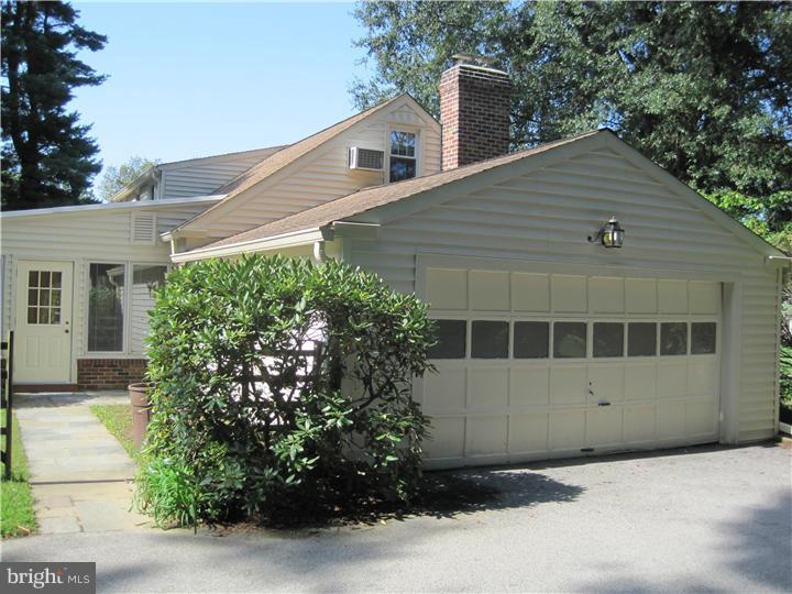 21 Williams Road Haverford, PA 19041 - Photo 4 of 23 Garage
