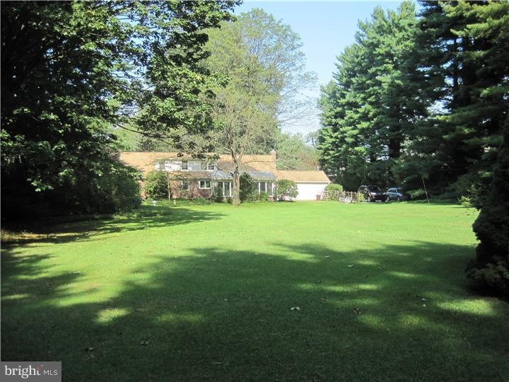 21 Williams Road Haverford, PA 19041 - Photo 7 of 23 View in Back