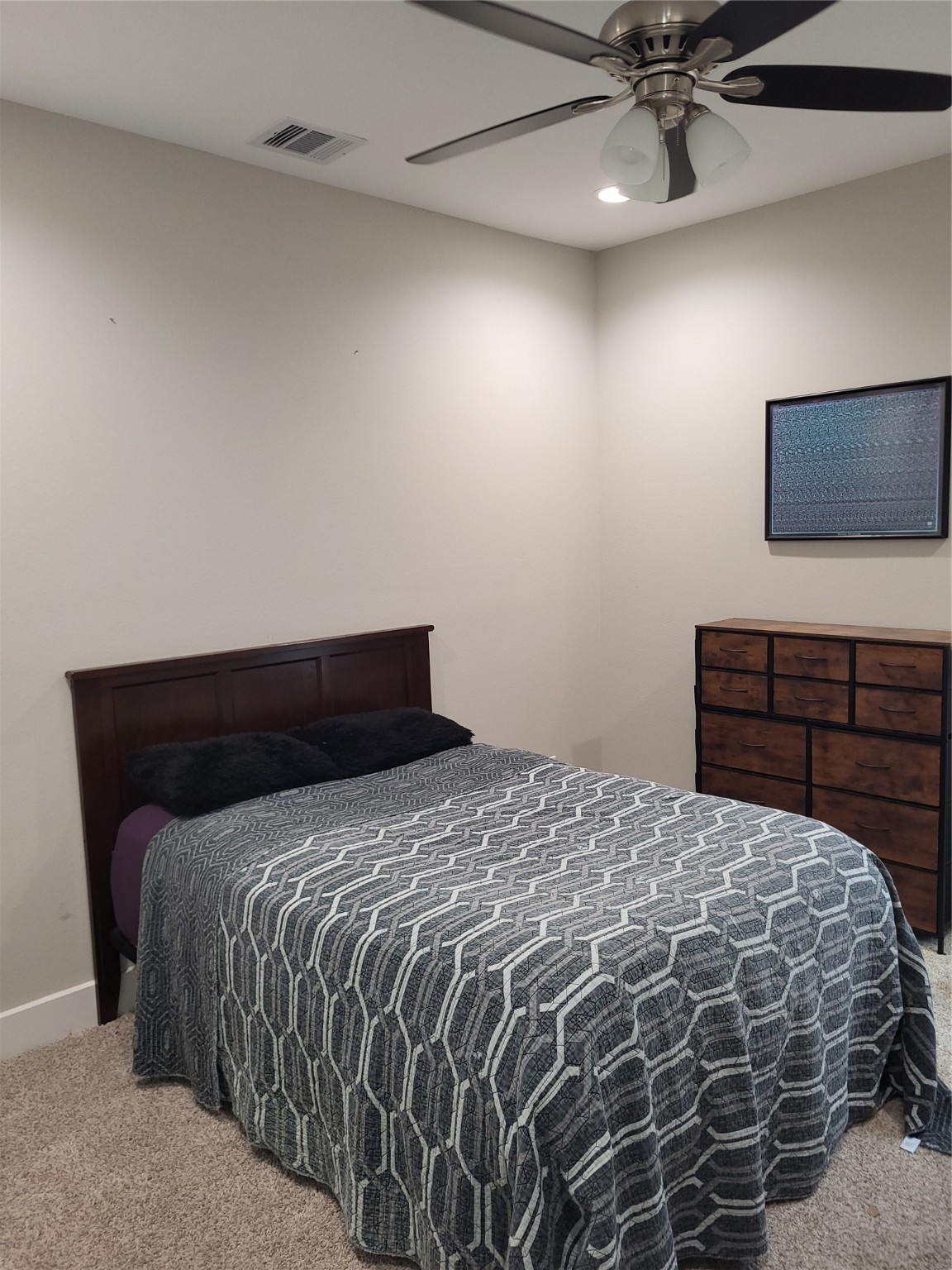 240 Julia Street, Unit A Houston, TX 77022 - Photo 36 of 36 And finally a view of the guest bedroom!