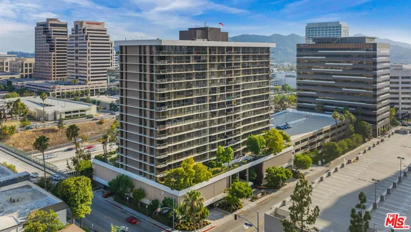 $949,000 | 222 Monterey Road, Unit 505, Glendale, CA 91203