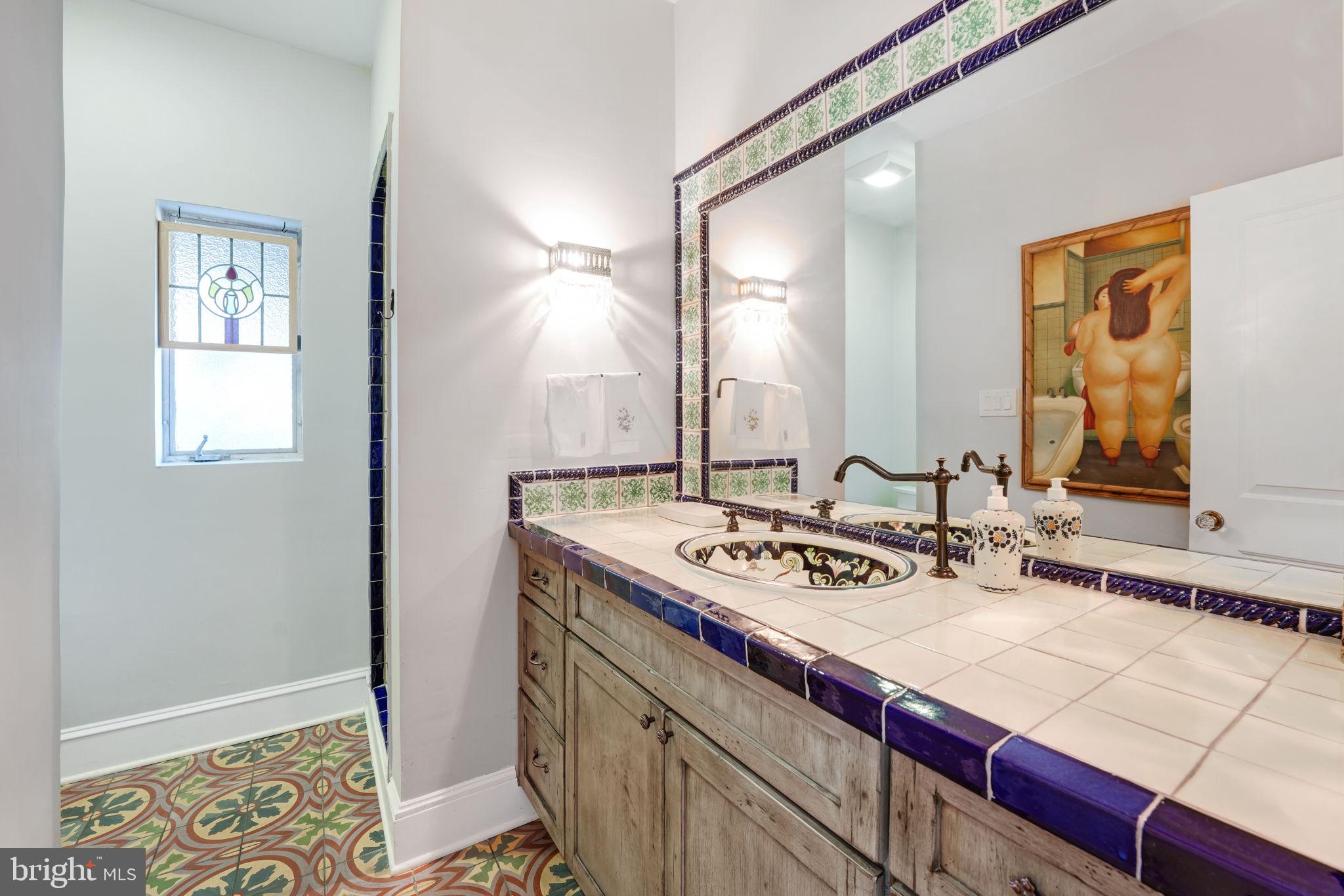 2733 35th Street Northwest Washington, DC 20007 - Photo 17 of 61 Main level bath