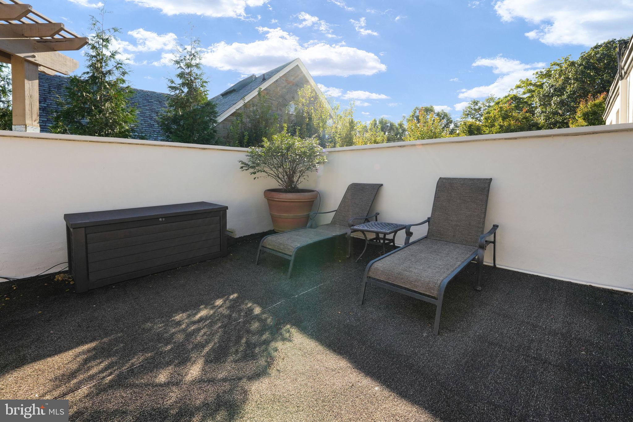 2733 35th Street Northwest Washington, DC 20007 - Photo 40 of 61 Roof Deck