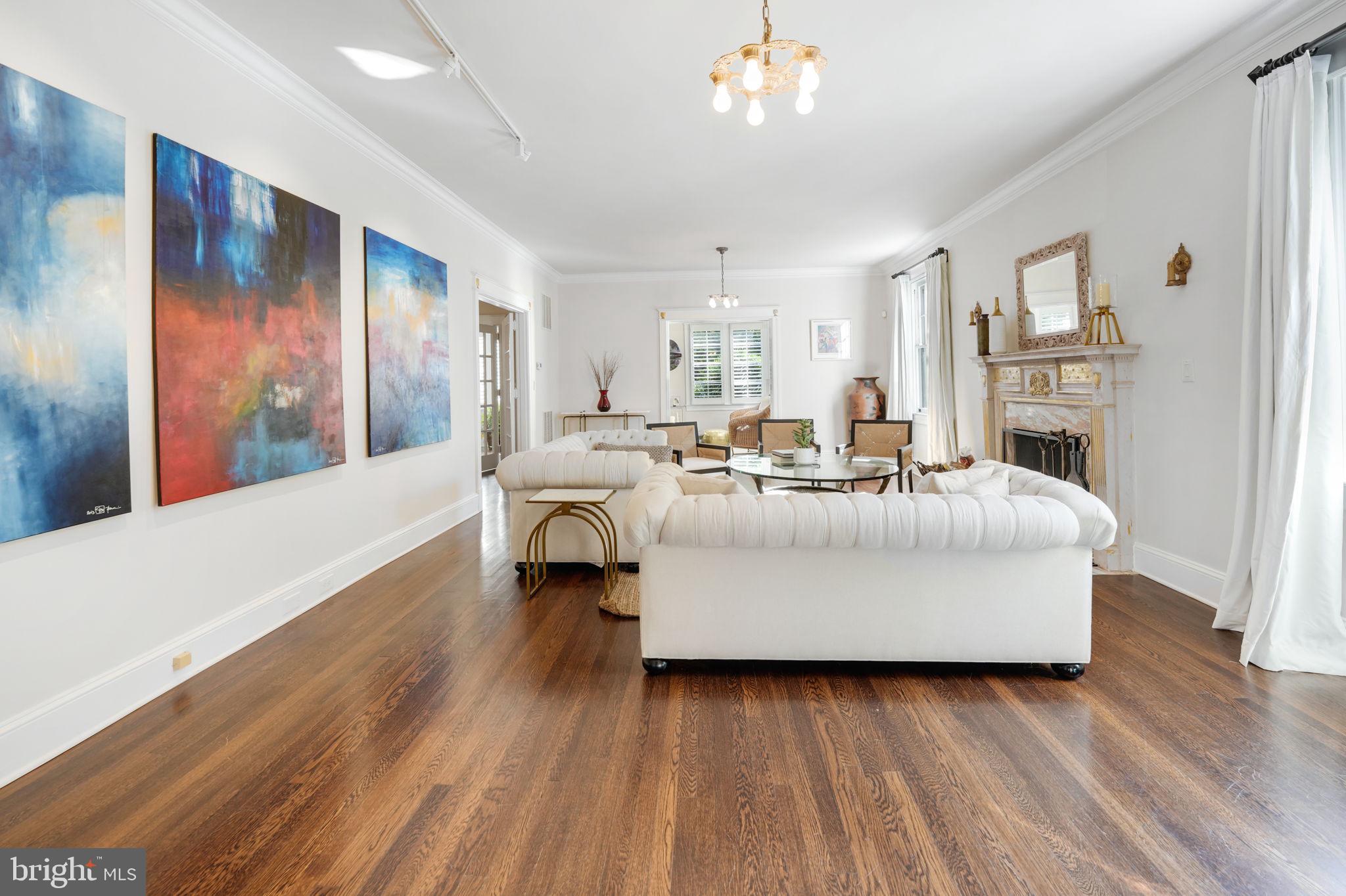 2733 35th Street Northwest Washington, DC 20007 - Photo 6 of 61 Living Room