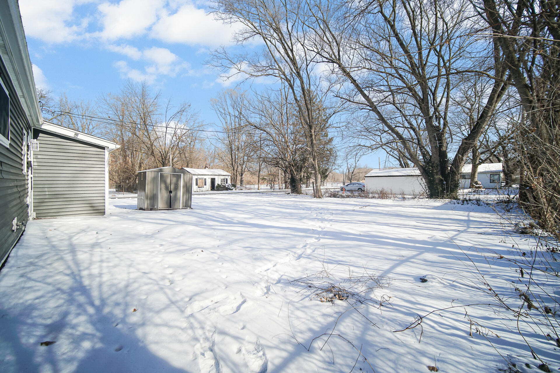 4301 Johnson Street Gary, IN 46408 - Photo 17 of 19 1920x1280