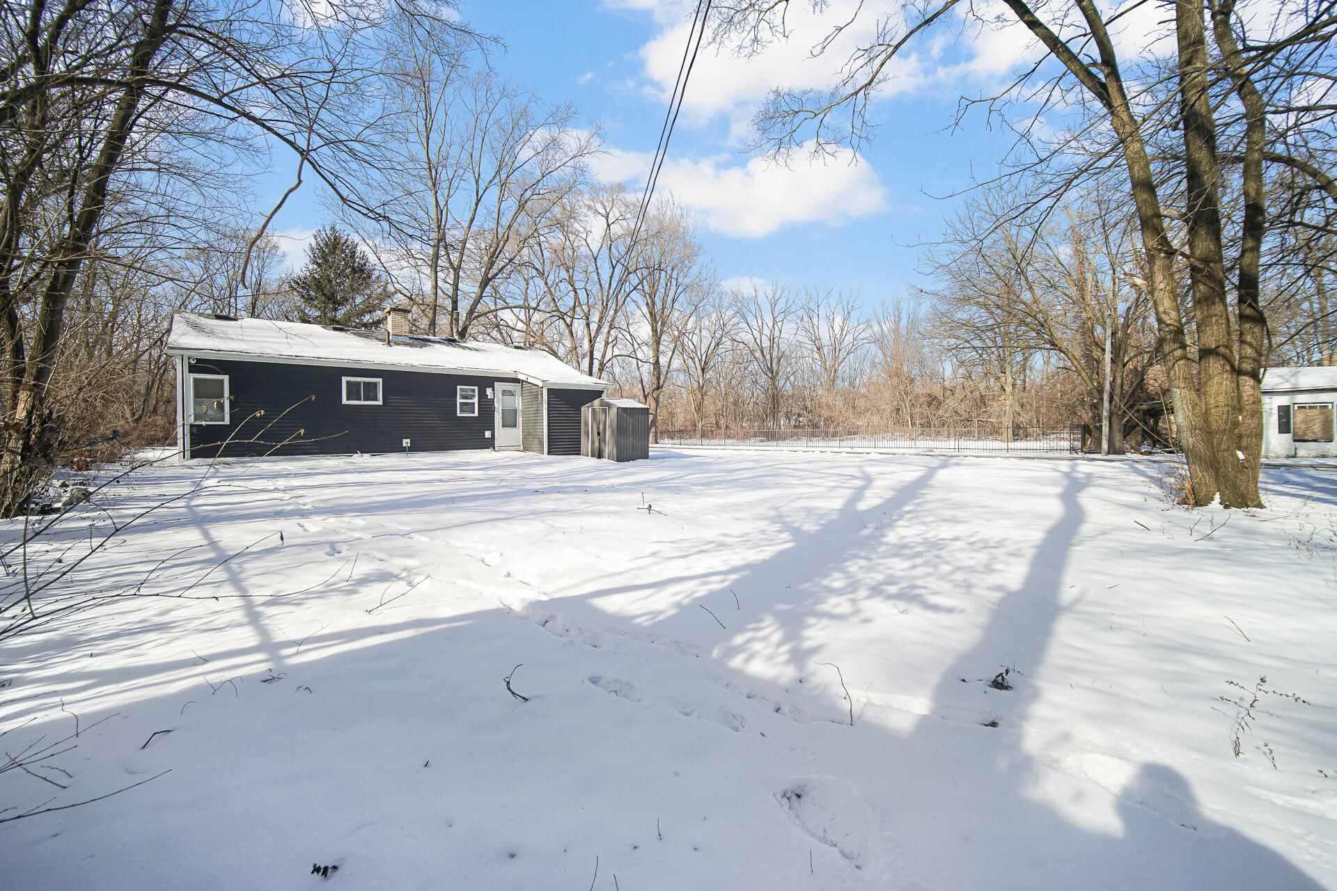 4301 Johnson Street Gary, IN 46408 - Photo 18 of 19 1920x1280