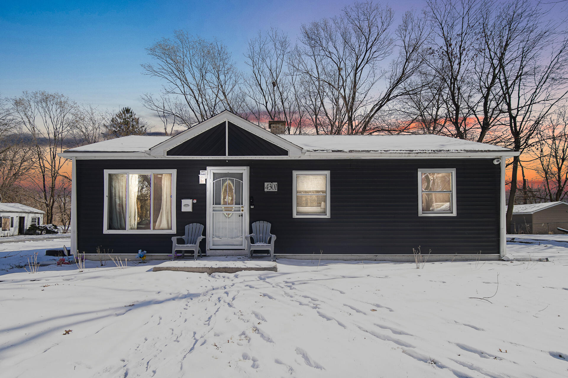 4301 Johnson Street Gary, IN 46408 - Photo 19 of 19 1920x1280