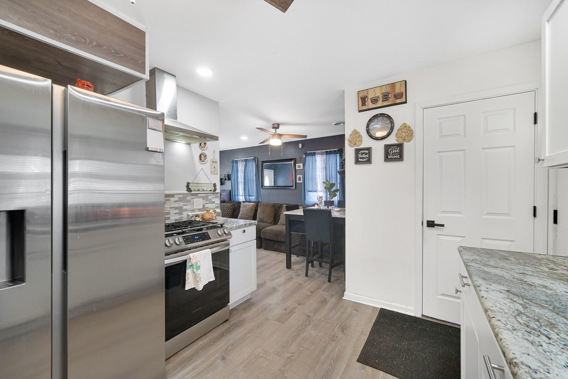 4301 Johnson Street Gary, IN 46408 - Photo 9 of 19 1920x1280