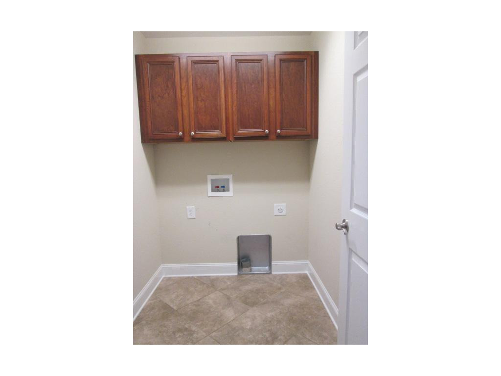 517 Ridgecrest Road Jonesborough, TN 37659 - Photo 7 of 22 Main Level Laundry
