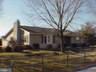 102 Hager Road Lancaster, PA 17602 - Photo 1 of 2 Gallery Image 1