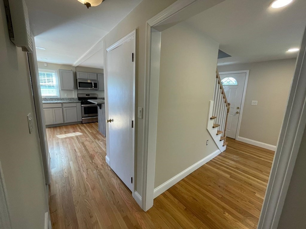 217 Cedar Brook Road Lynn, MA 01904 - Photo 8 of 32