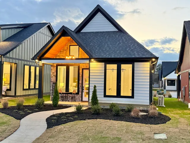 $269,900 | 390 Idle Pl Circle, Unit LOT 58, Rossville, GA 30741