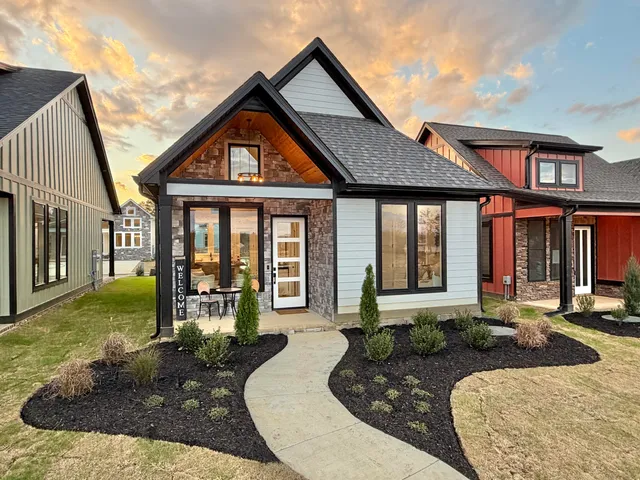 $269,900 | 390 Idle Pl Circle, Unit LOT 58, Rossville, GA 30741