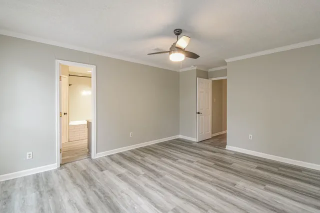 $2,300 | 16911 Summit Oaks Lane, Spring, TX 77379