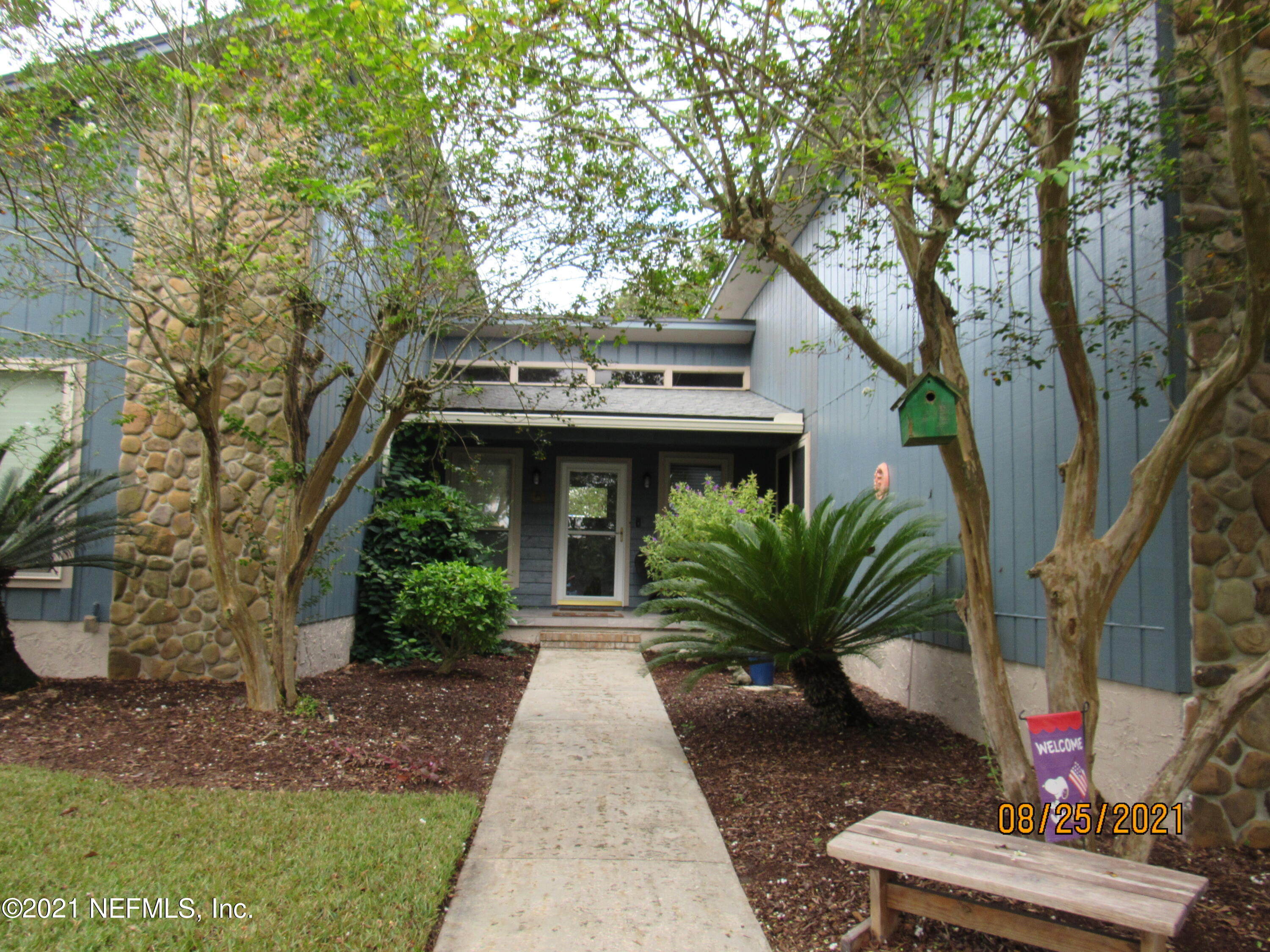 386 Foxridge Road Orange Park, FL 32065 - Photo 2 of 43 IMG_2242