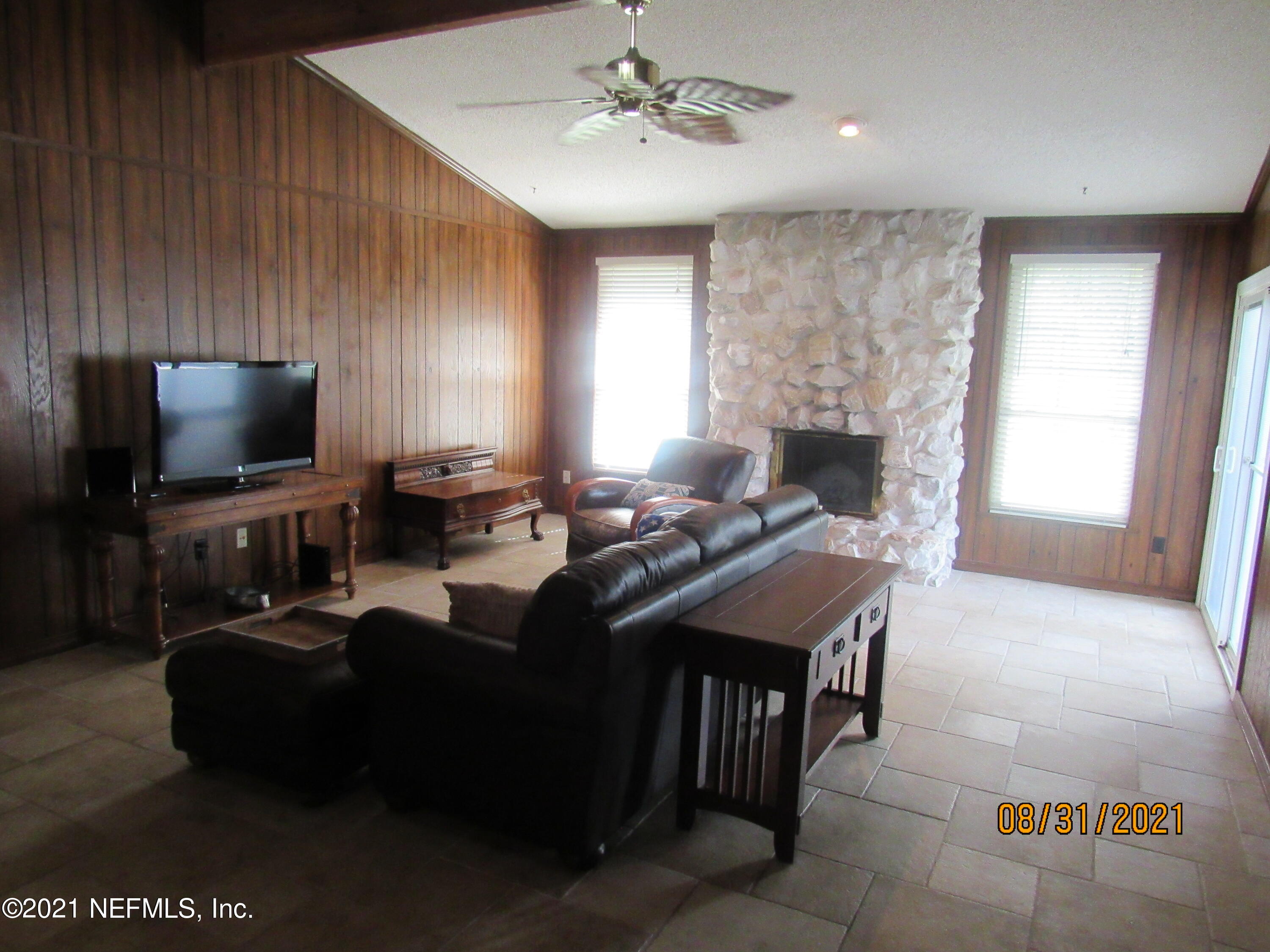 386 Foxridge Road Orange Park, FL 32065 - Photo 28 of 43 IMG_2289