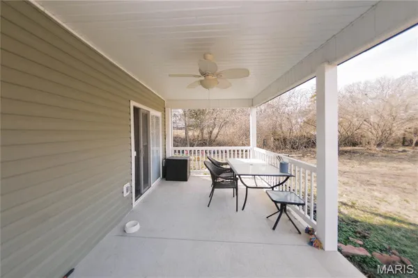 $155,900 | 101 East Cedar Lane, Owensville, MO 65066