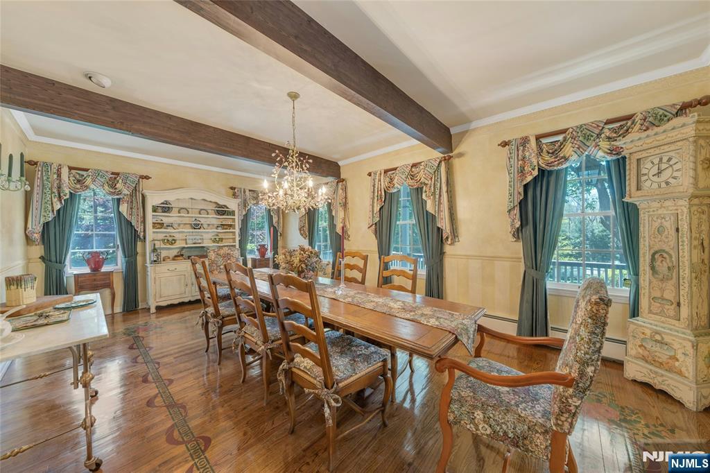 11 Lower Cross Road Saddle River, NJ 07458 - Photo 7 of 35