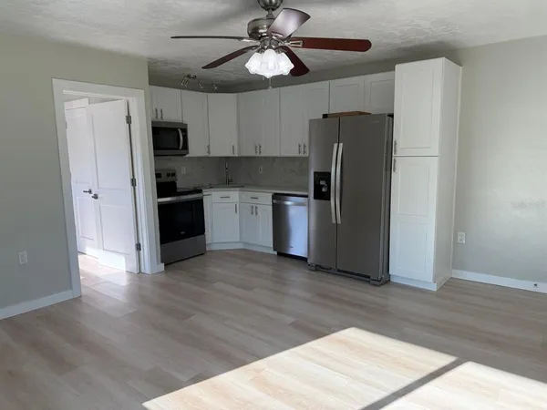 $1,900 | 185 175th Terrace Drive East, Redington Shores, FL 33708
