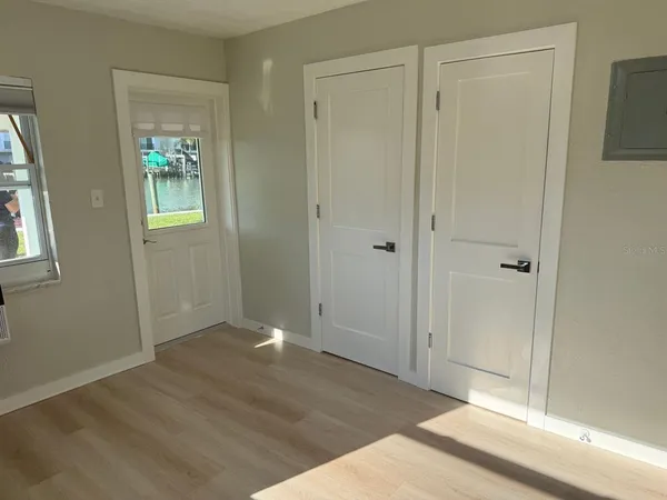 $1,900 | 185 175th Terrace Drive East, Redington Shores, FL 33708