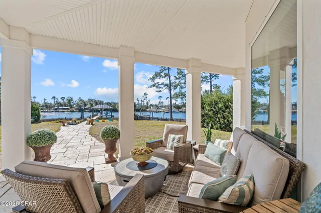 $1,670,000 | 1324 10th Street, Southport, FL 32409