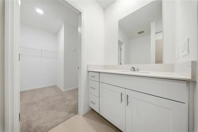 $3,200 | 5739 Purple Finch Avenue, Wimauma, FL 33598