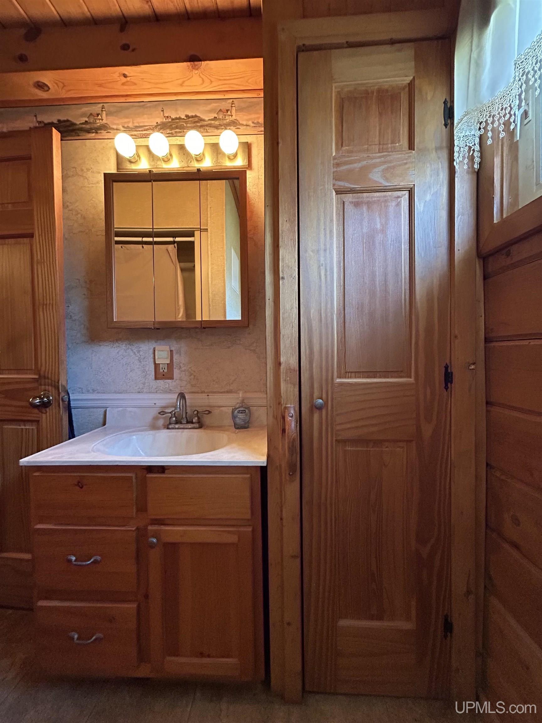 4727 Floodwood Road Ishpeming, MI 49849 - Photo 32 of 70