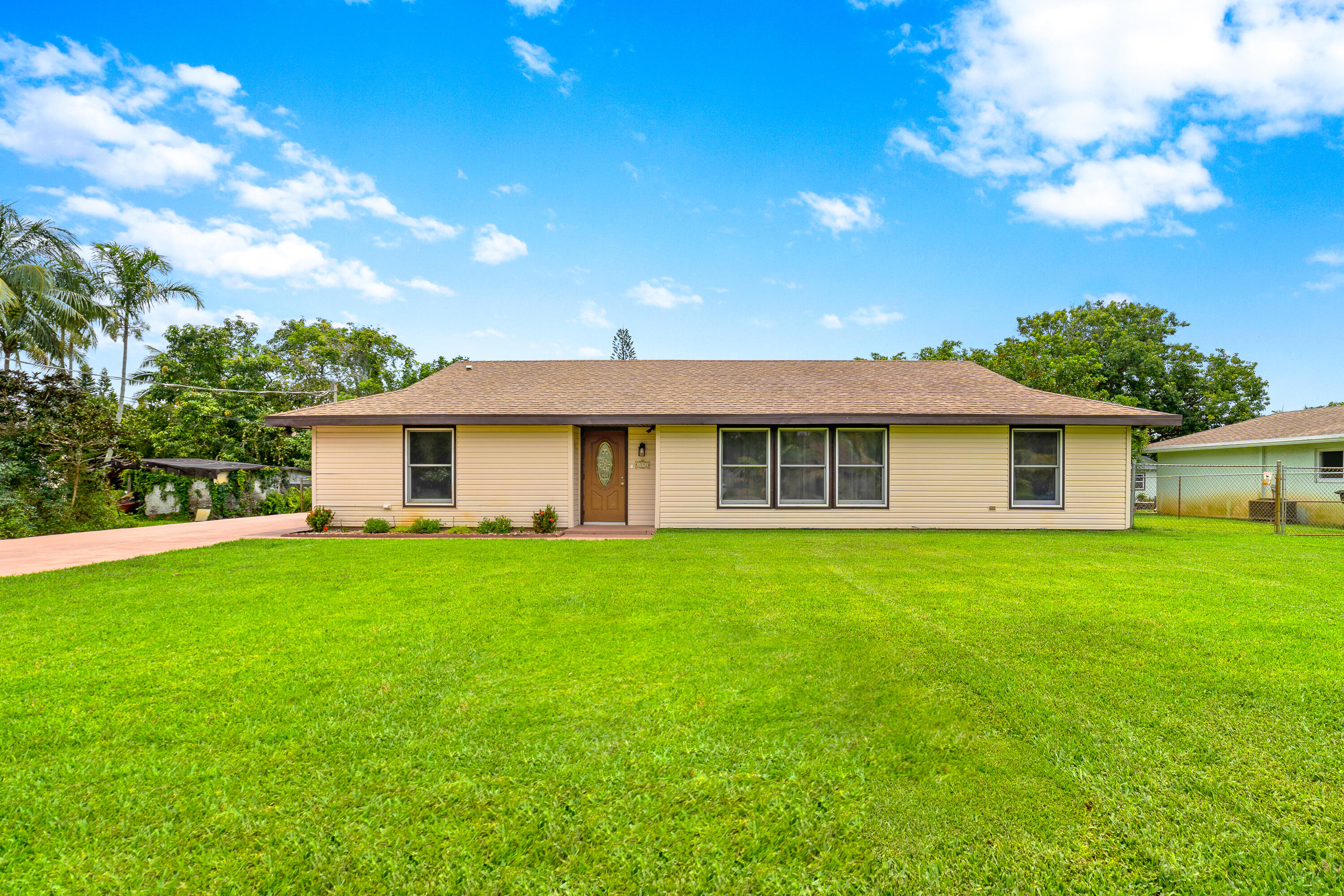 3552 Suncrest Road Lake Worth, FL 33467 - Photo 1 of 1 3552 Suncrest Rd