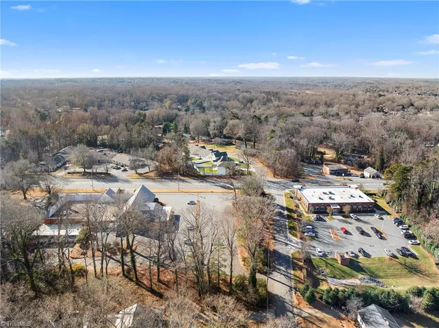 $474,990 | 3051 Loch Drive, Winston-Salem, NC 27106