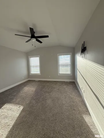 $2,550 | 4519 Castle Pines Drive, Springfield, IL 62711