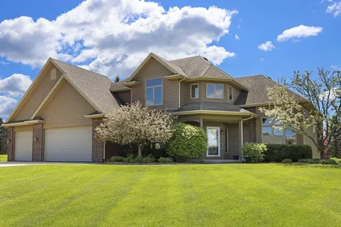 $735,000 | 28411 72nd Place, Salem Lakes, WI 53168