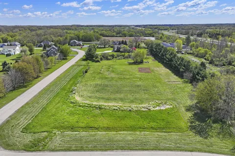 $735,000 | 28411 72nd Place, Salem Lakes, WI 53168