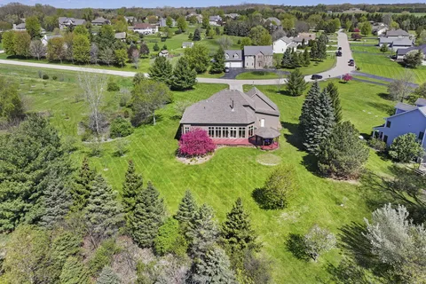 $735,000 | 28411 72nd Place, Salem Lakes, WI 53168