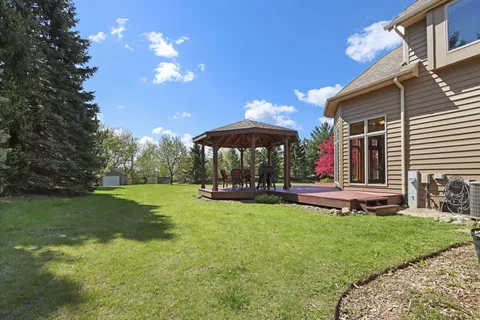 $735,000 | 28411 72nd Place, Salem Lakes, WI 53168