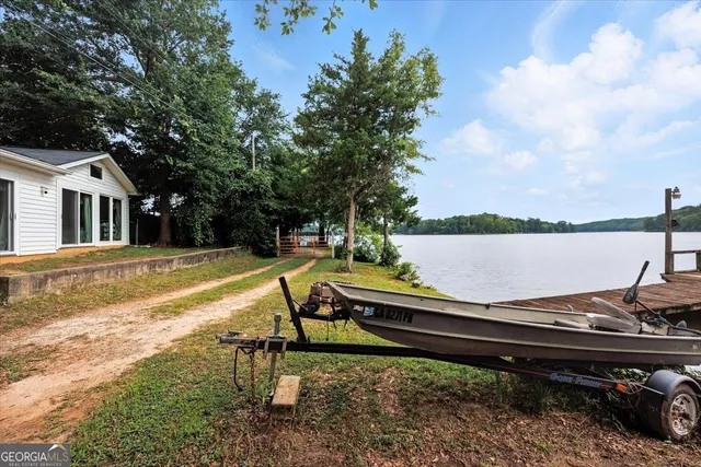 $385,000 | 44 Penn Drive, Jackson, GA 30233