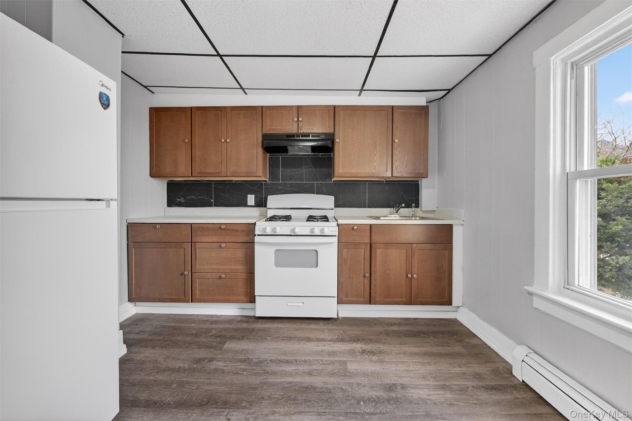 664-666 North Division Street Peekskill, NY 10566 - Photo 19 of 46 666 N. DivisionKitchen