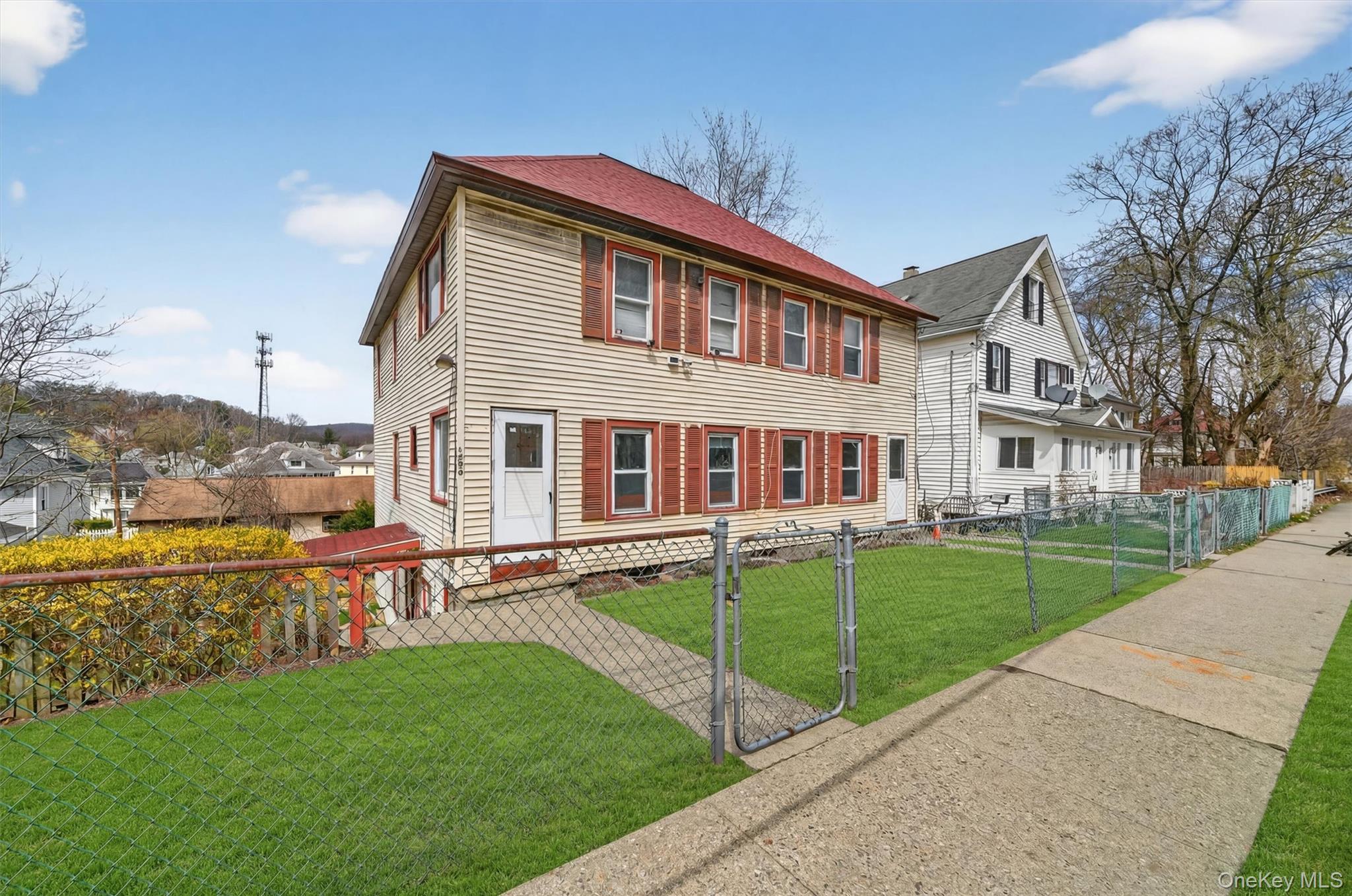 664-666 North Division Street Peekskill, NY 10566 - Photo 3 of 46 664-666 North Division Street