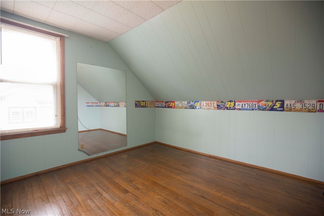 1517 Breiding Road Akron, OH 44310 - Photo 26 of 31