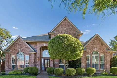 $785,000 | 4540 Meadow Ridge Drive, Plano, TX 75093