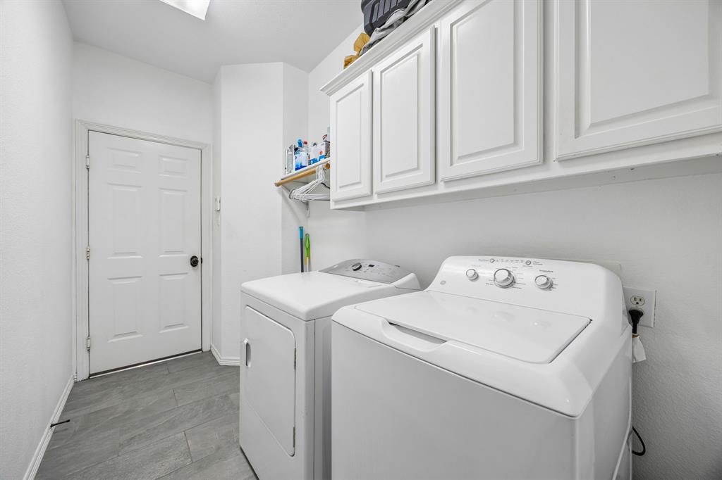 4540 Meadow Ridge Drive Plano, TX 75093 - Photo 25 of 40