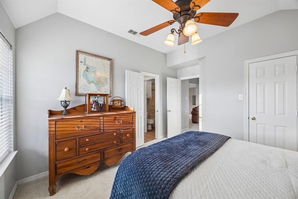 4540 Meadow Ridge Drive Plano, TX 75093 - Photo 28 of 40