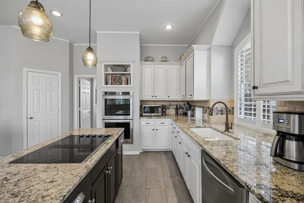 $785,000 | 4540 Meadow Ridge Drive, Plano, TX 75093