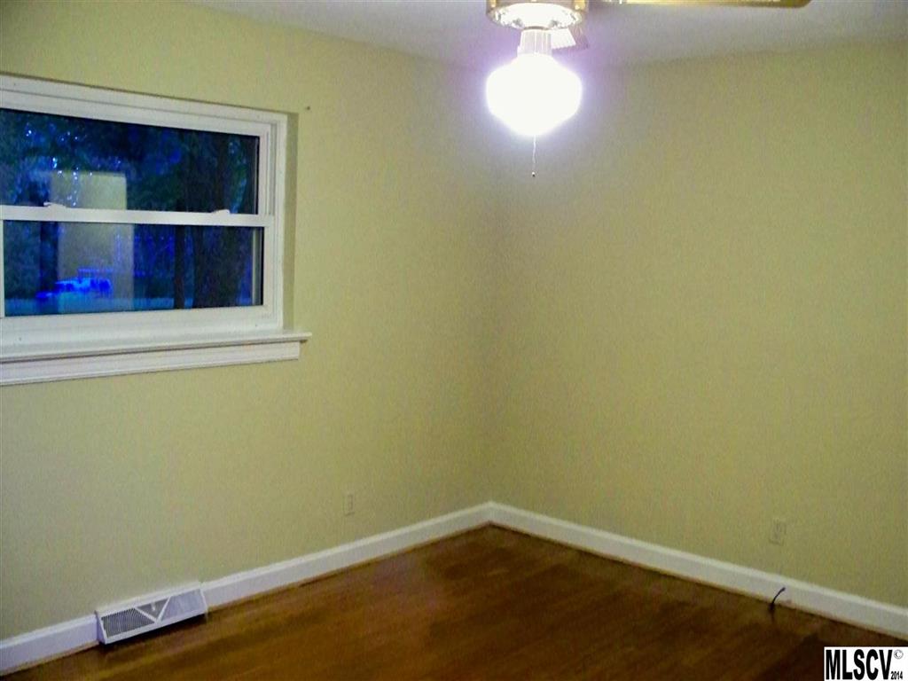 2571 Section House Road Hickory, NC 28601 - Photo 16 of 25 Gallery Image 16