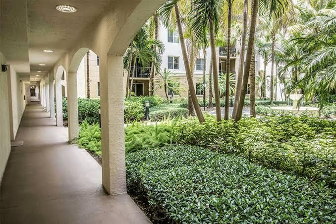 1690 Renaissance Commons Boulevard, Unit 1404 Boynton Beach, FL 33426 - Photo 17 of 21 IMG_2244