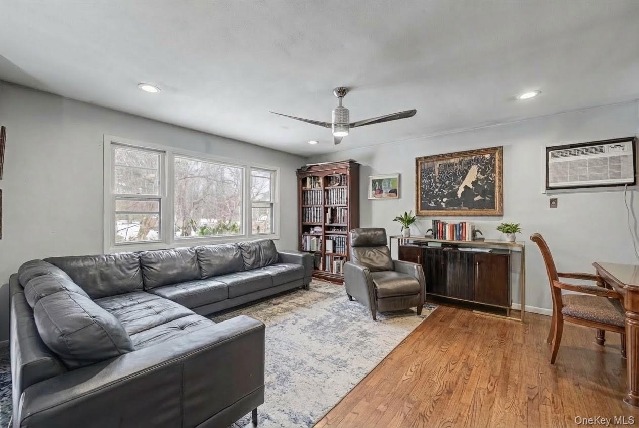 6 Kakiat Lane Spring Valley, NY 10977 - Photo 4 of 25 a living room with furniture and a window